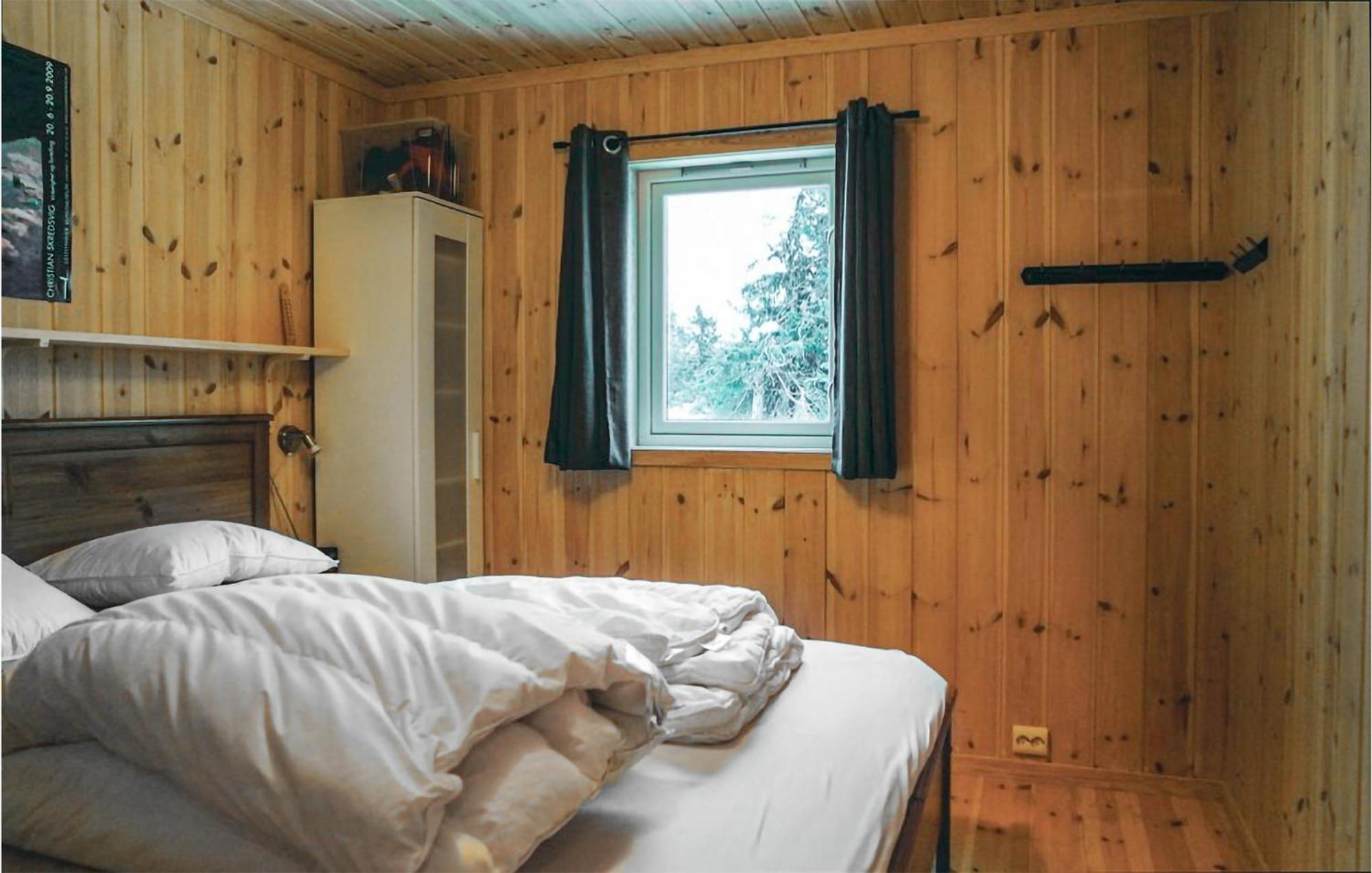 Amazing Home In Sjusjoen With Kitchen Exterior photo
